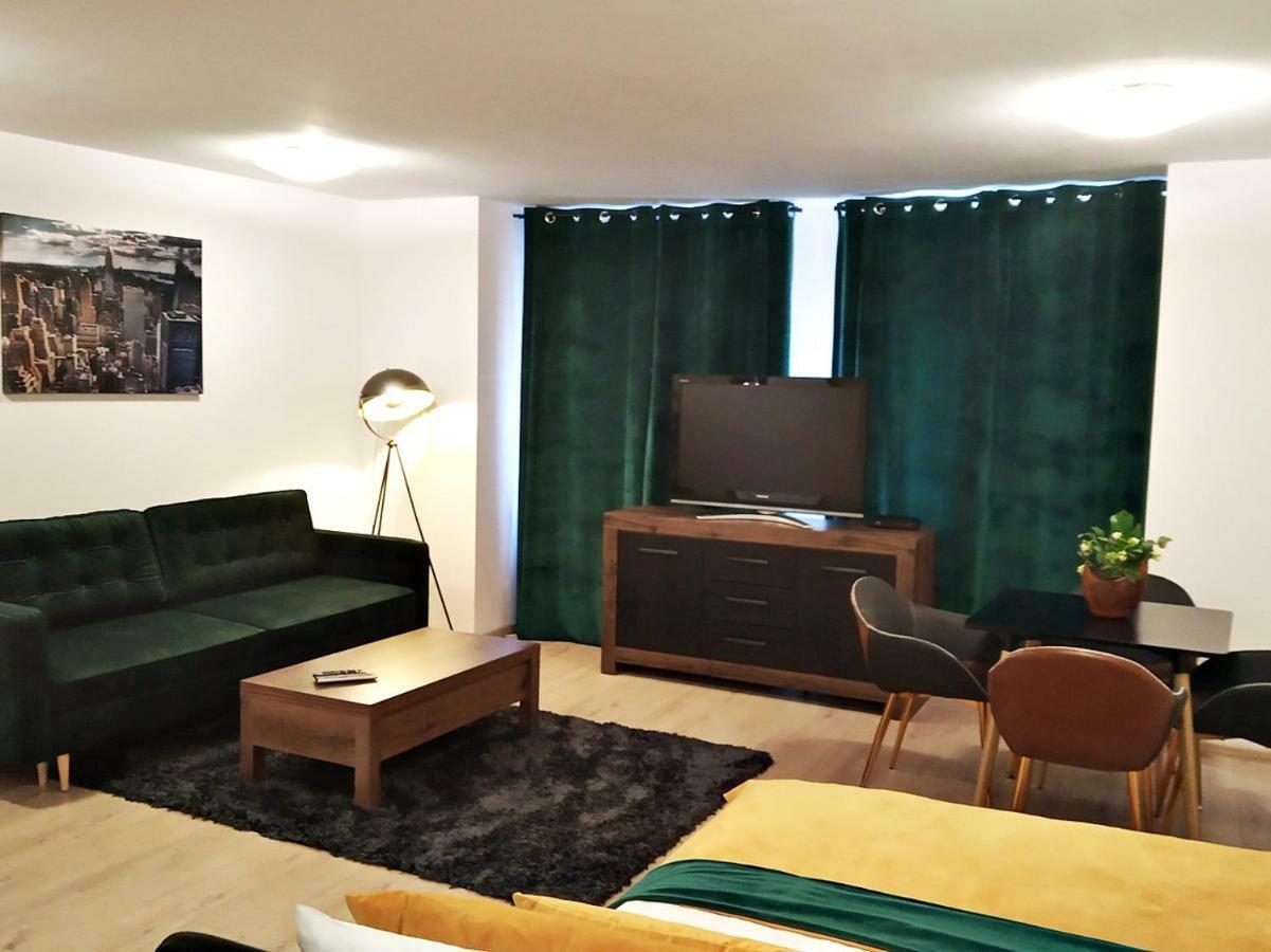 Apartament Downtown Studio Zielona Góra Zewnętrze zdjęcie