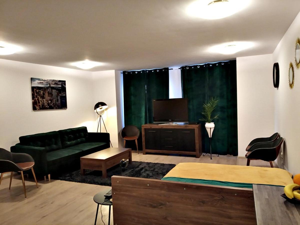 Apartament Downtown Studio Zielona Góra Zewnętrze zdjęcie